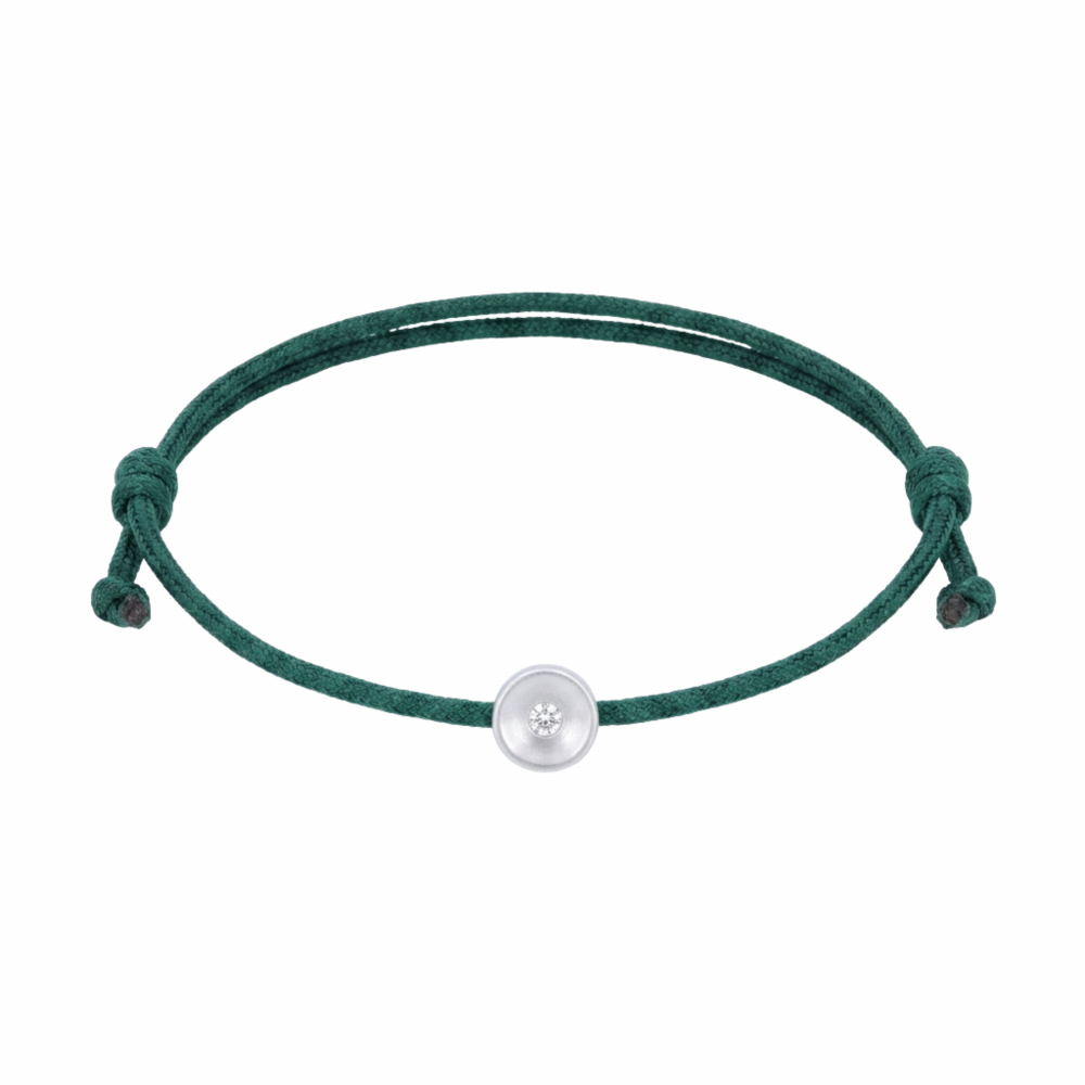 Green thread bracelet