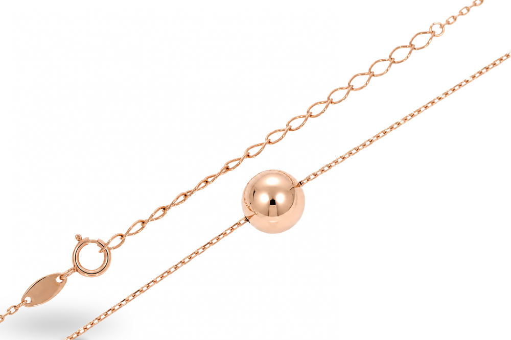 Golden chain with pendant
