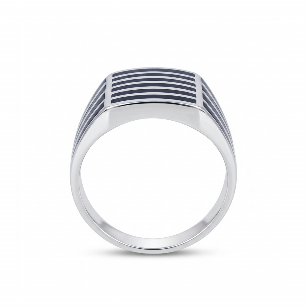 Men’s silver ring
