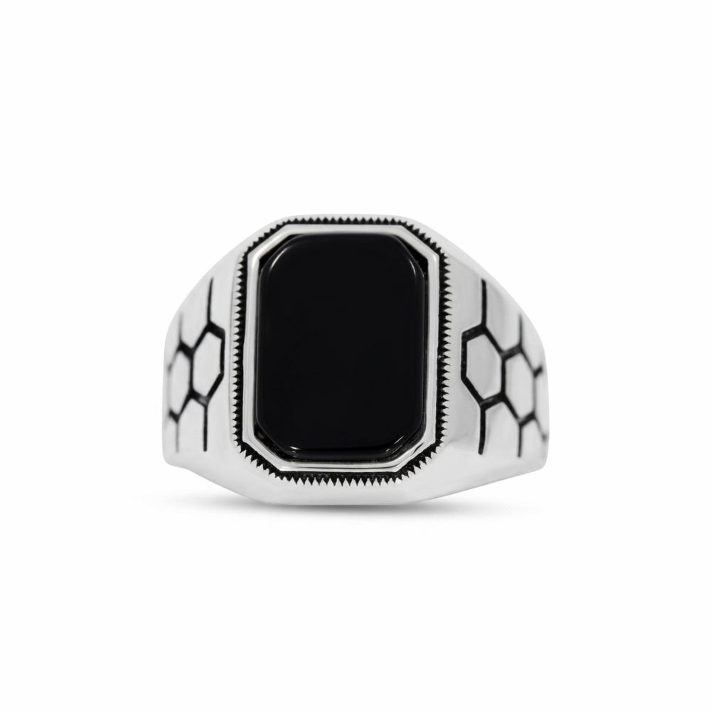 Men’s silver ring