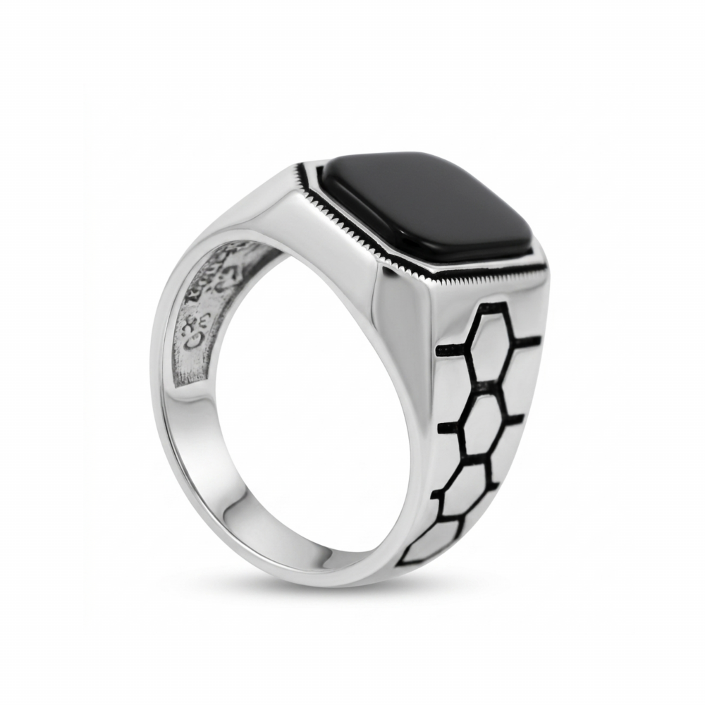 Men’s silver ring