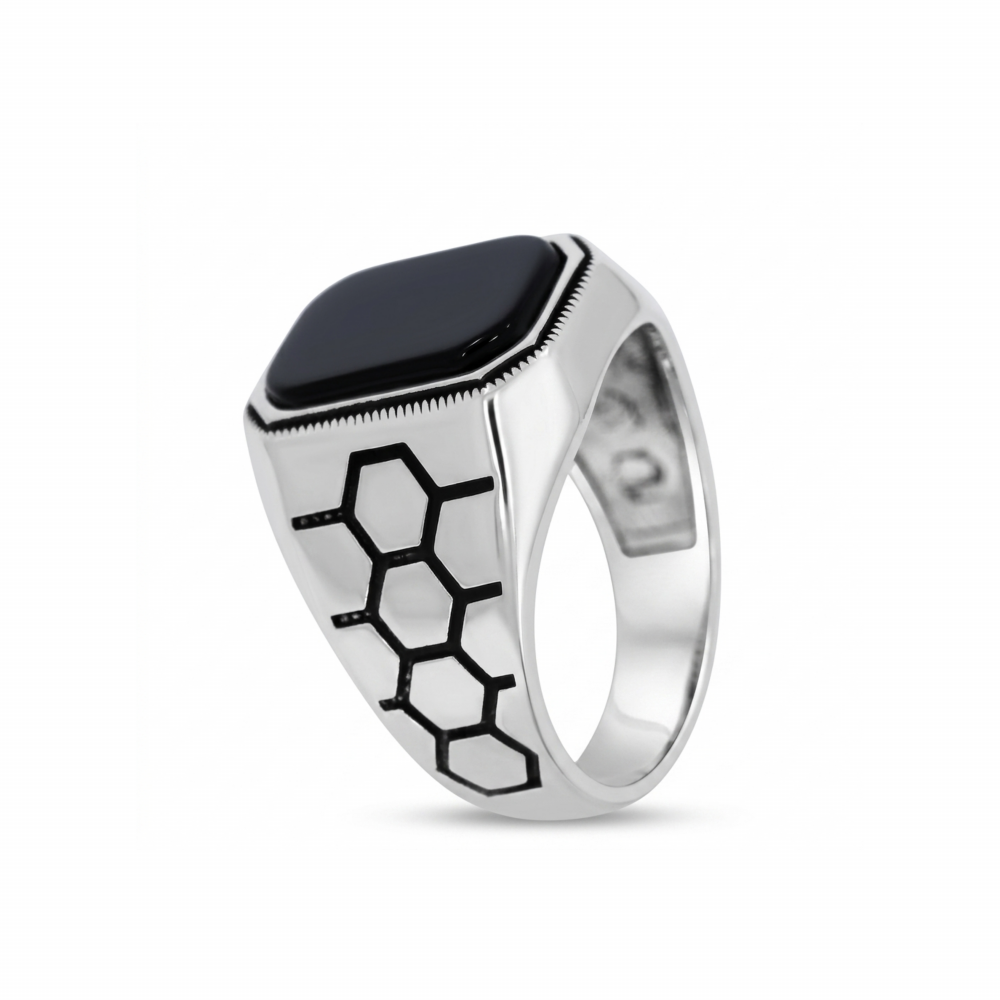 Men’s silver ring