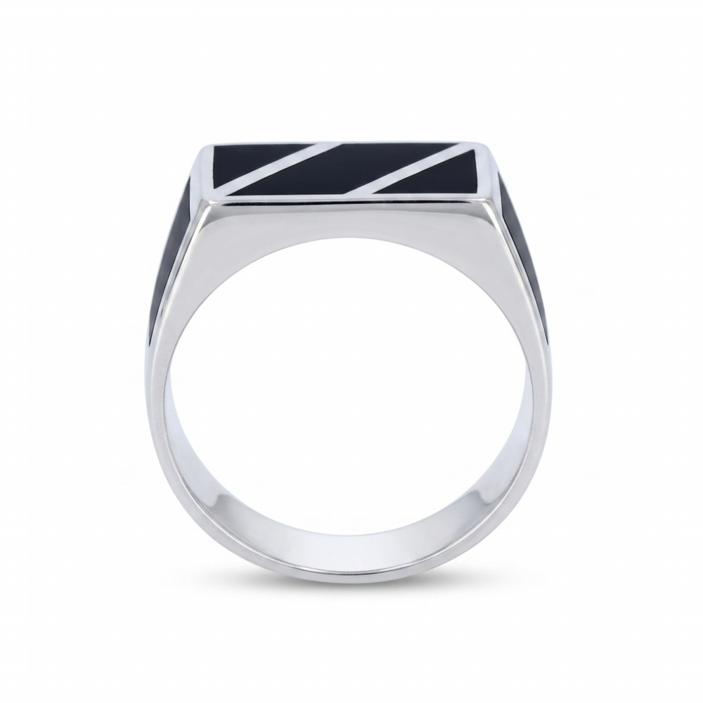 Men’s silver ring