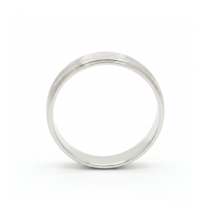 Men’s silver ring