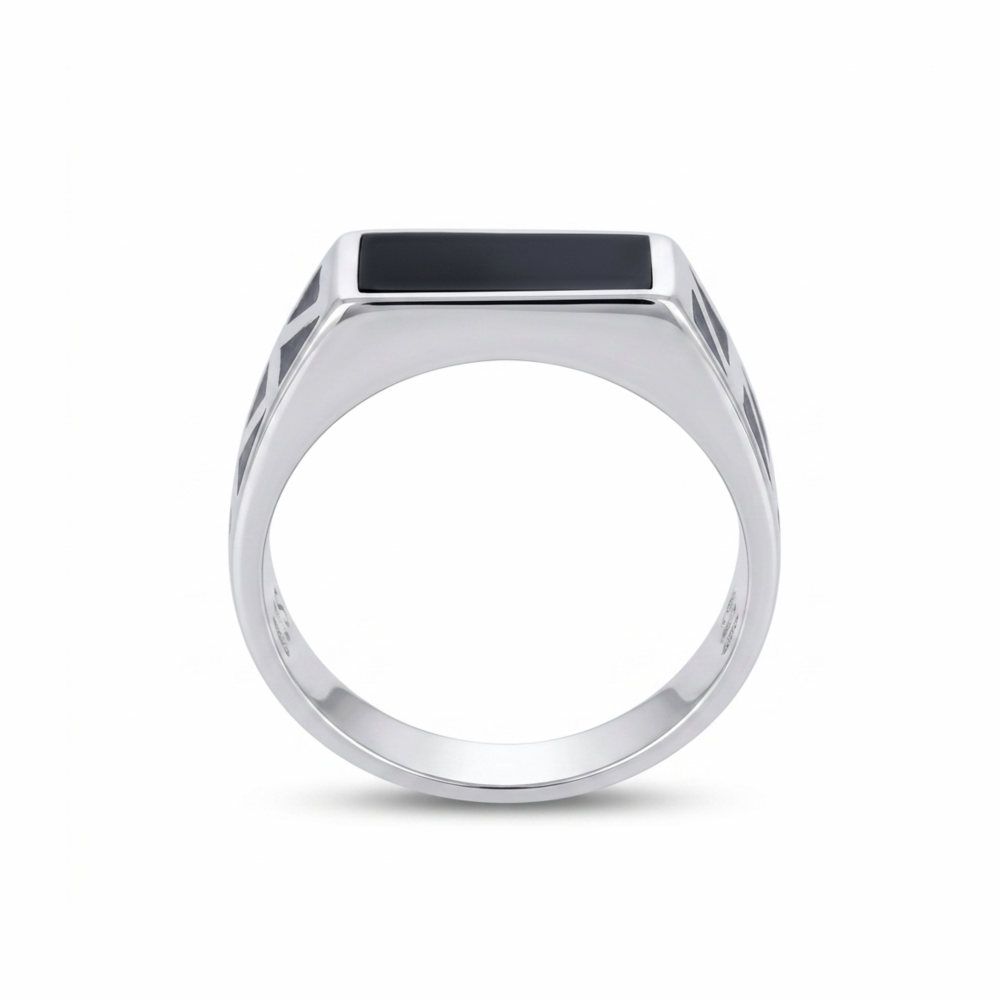 Men’s silver ring