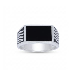 Men’s silver ring
