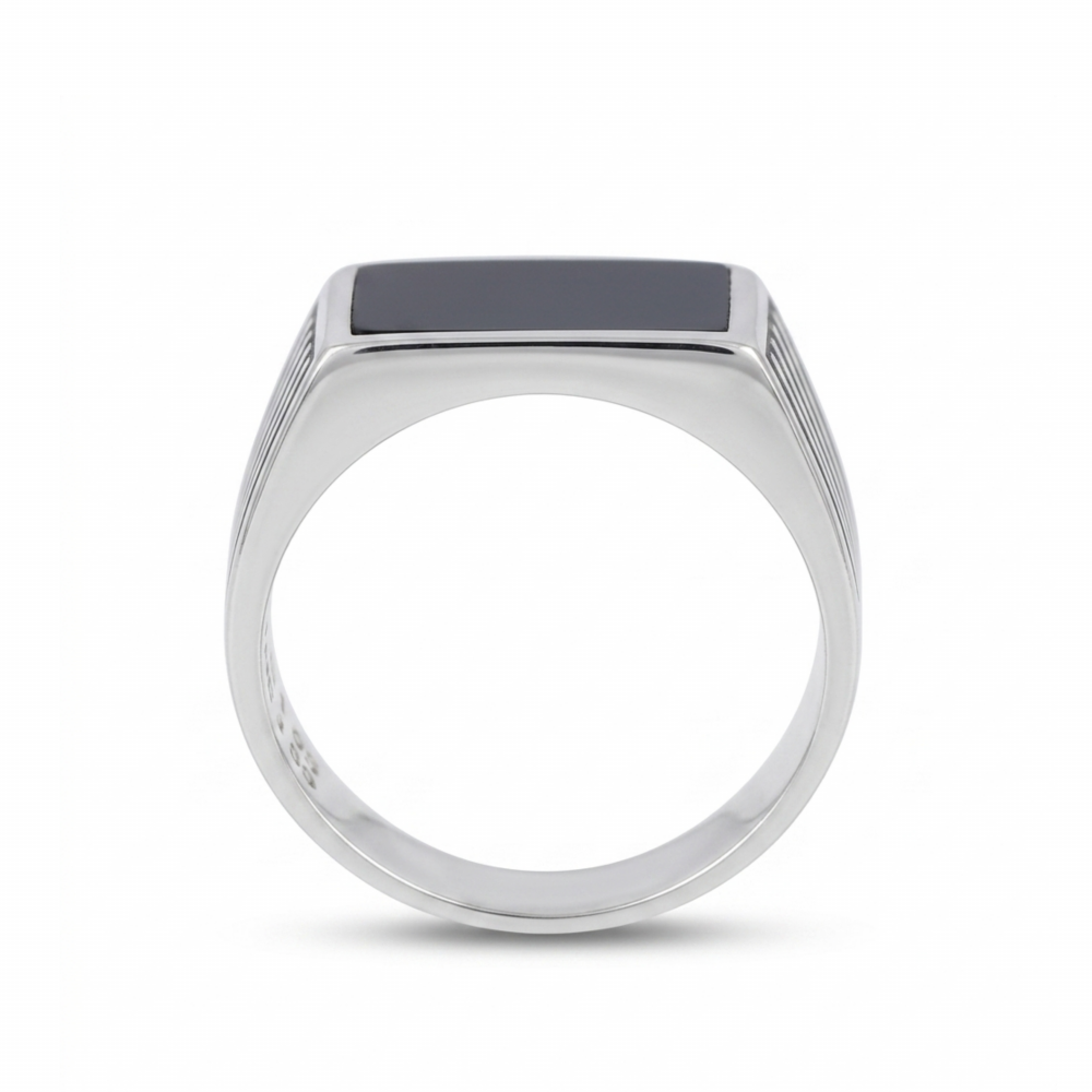 Men’s silver ring