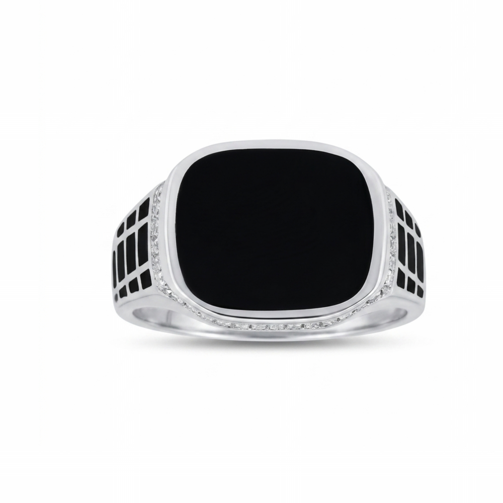 Men’s silver ring