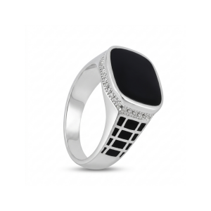 Men’s silver ring