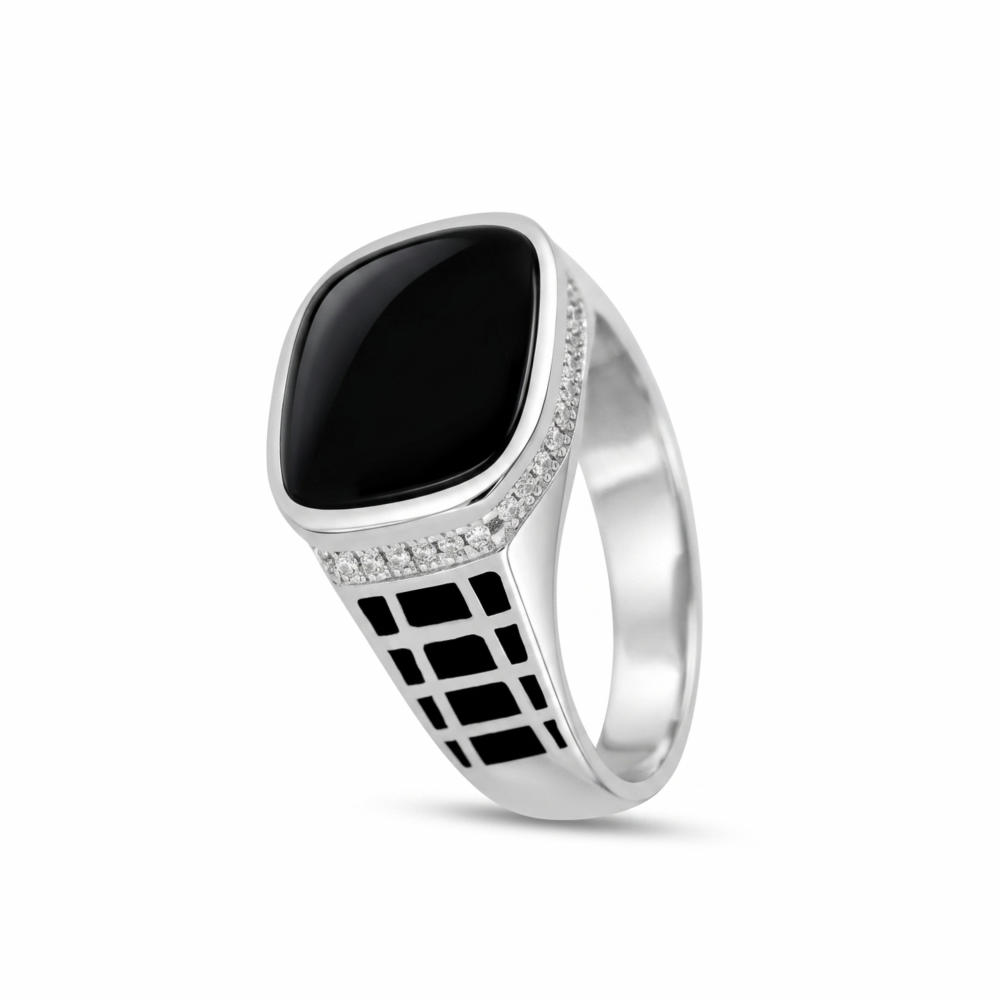 Men’s silver ring