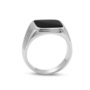 Men’s silver ring