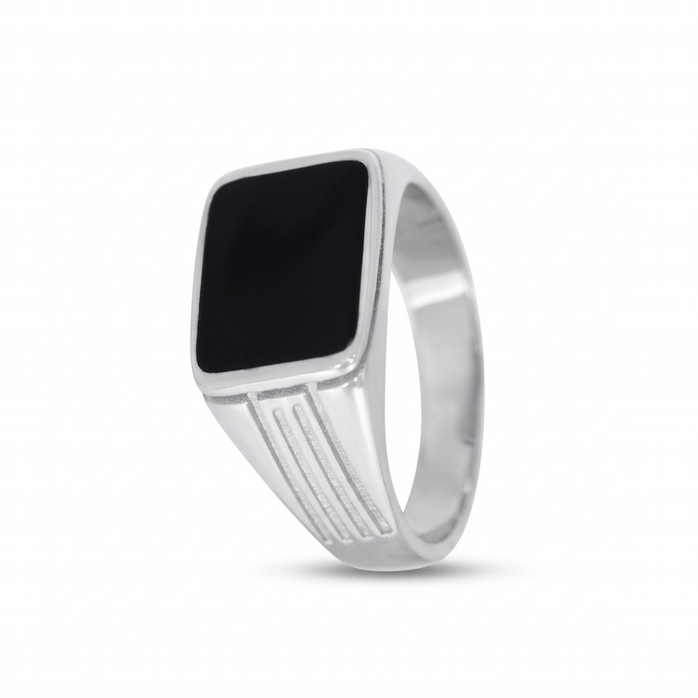 Men’s silver ring