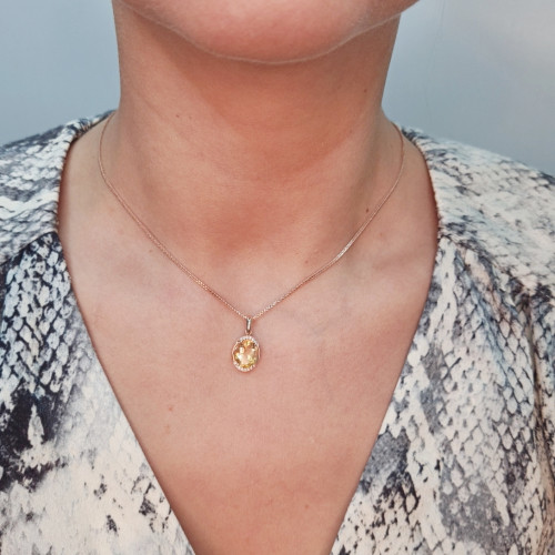 Golden pendant with citrine