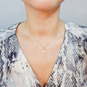 Gold pendant 