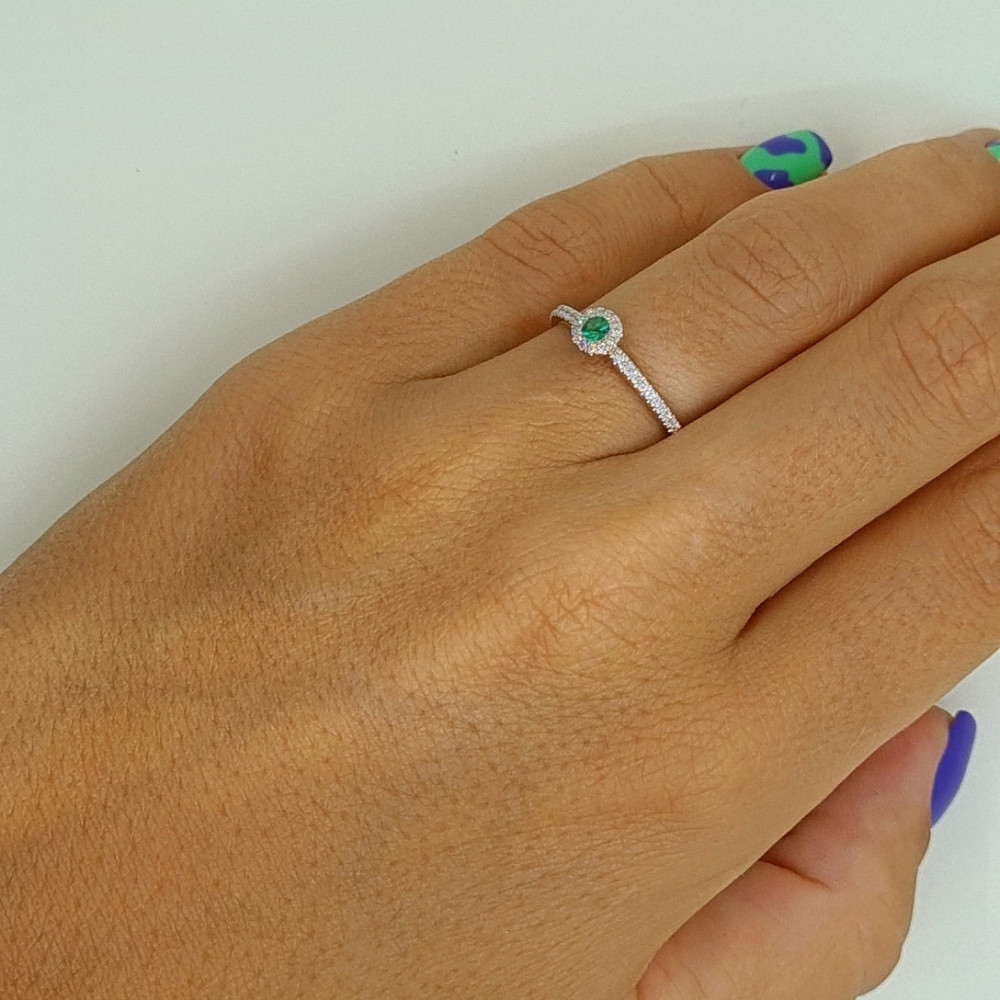 Gold ring with emerald