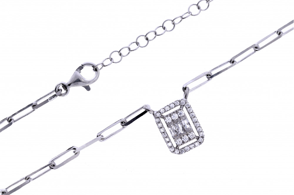 Серебряная цепочка с подвеской