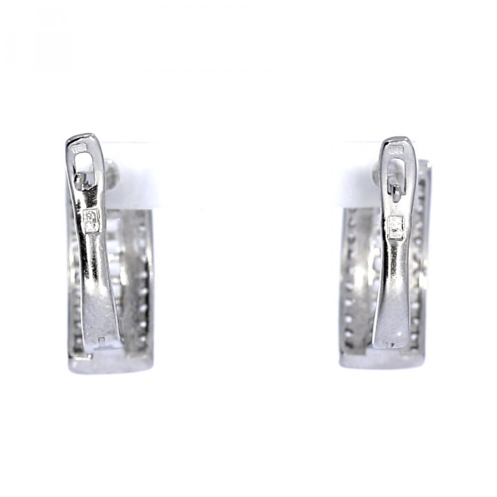 Silver earrings with zircon