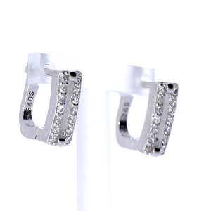 Silver earrings with zircon