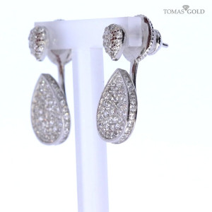 Hõbekõrvarõngad tsirkoonidega