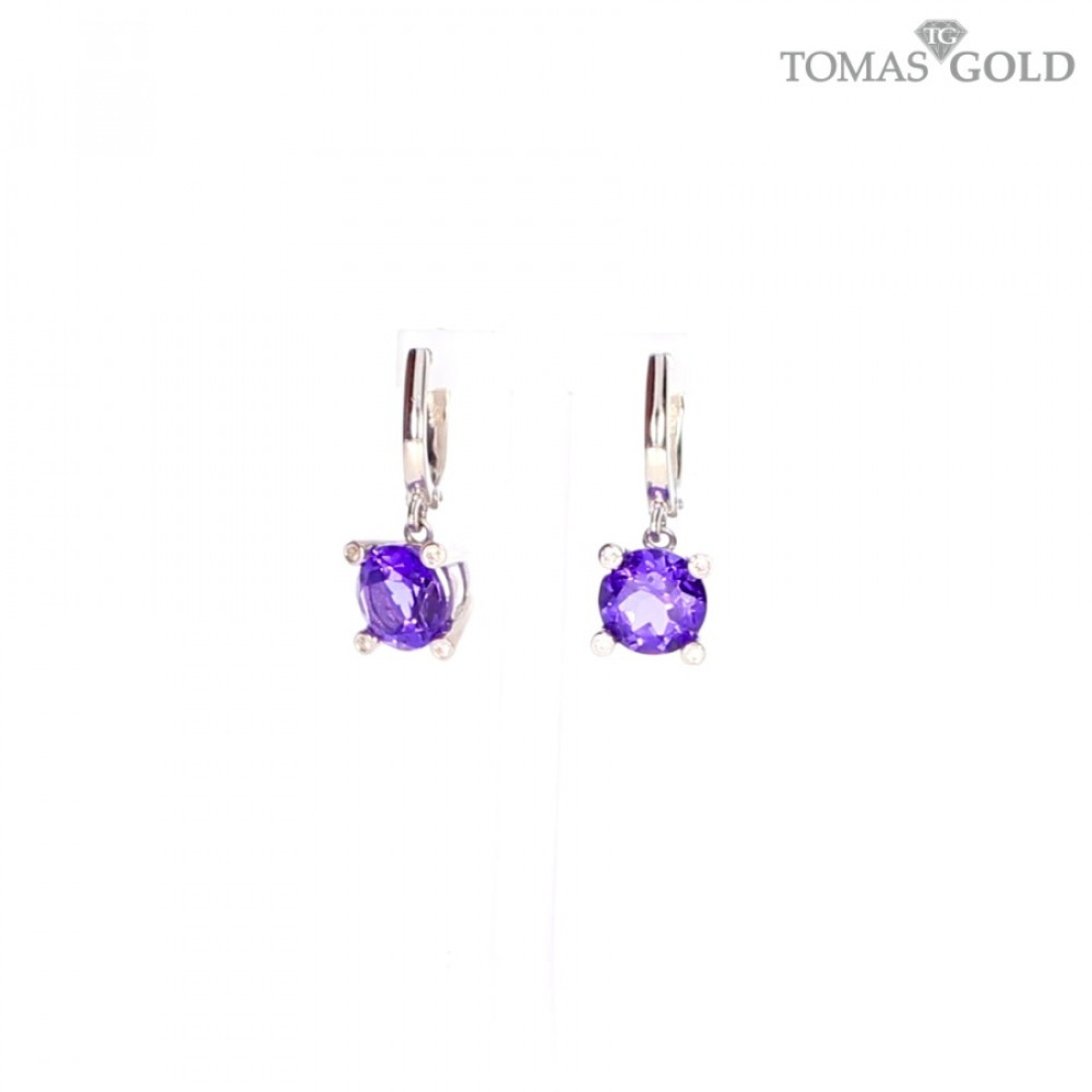 Silver earrings with tanzanite
