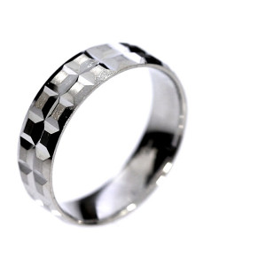 Серебряное кольцо