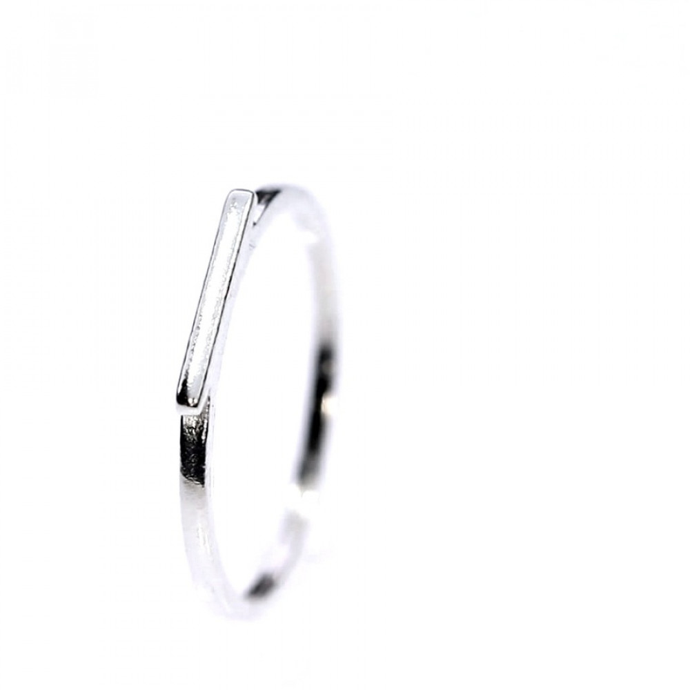 Серебряное кольцо