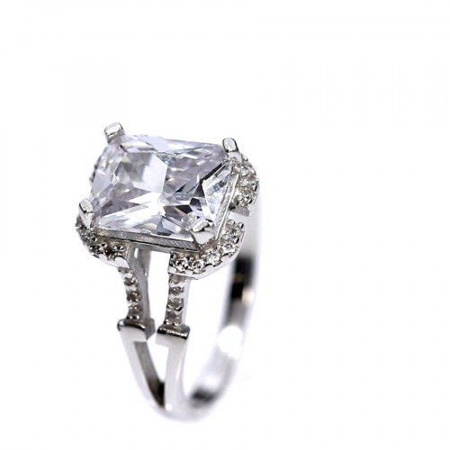 Sidabrinis žiedas su cirkoniu