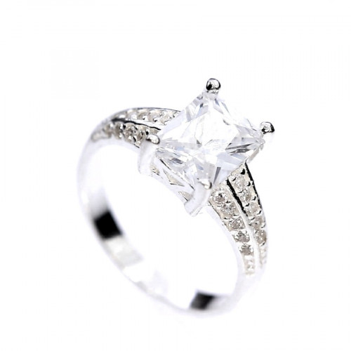 Sidabrinis žiedas su cirkoniu