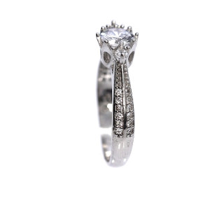 Sidabrinis žiedas su cirkoniu