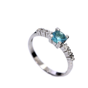 Sidabrinis žiedas su cirkoniu