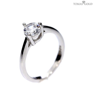 Серебряное кольцо с цирконом