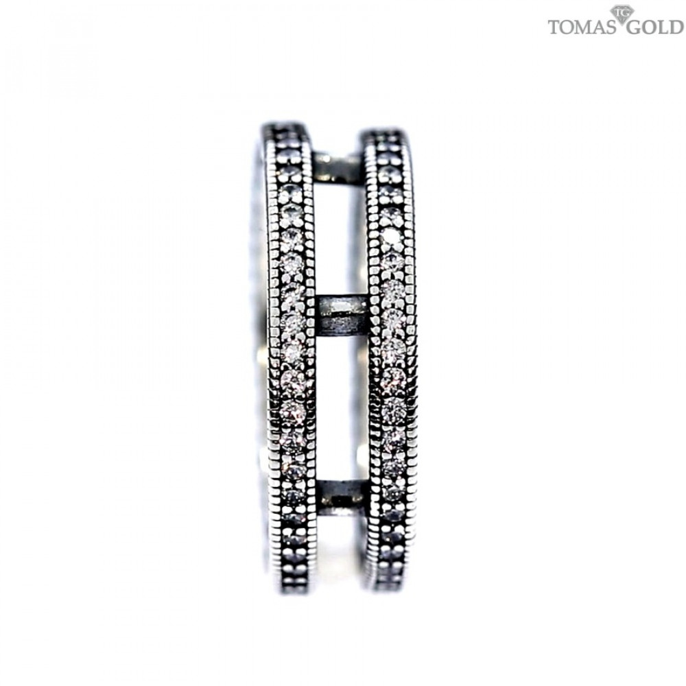 Silver ring with zircon