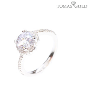 Silver ring with zircon