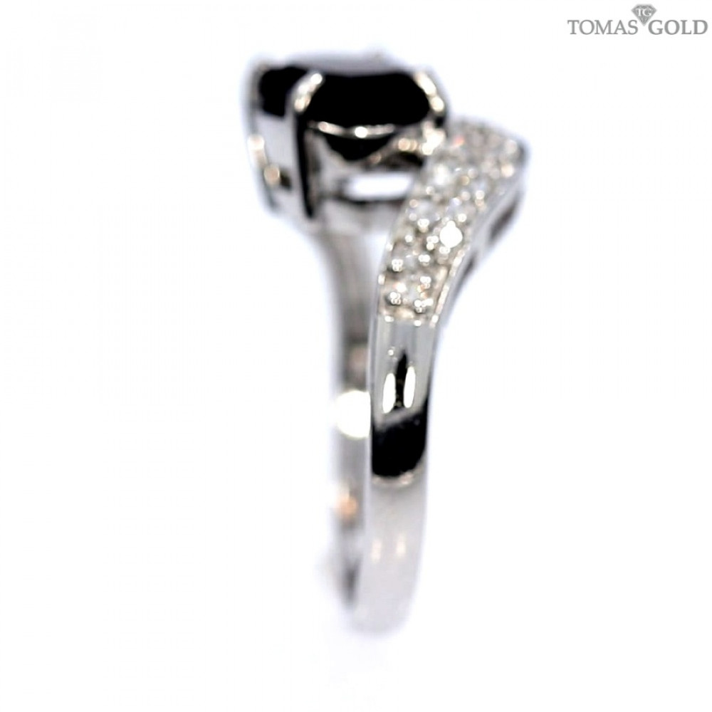 Серебряное кольцо с кварцем