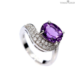 Серебряное кольцо с аметистом