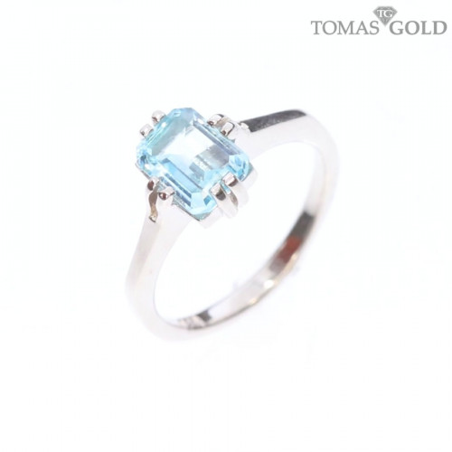 Серебряное кольцо с топазом