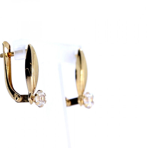 Gold earrings with zircon