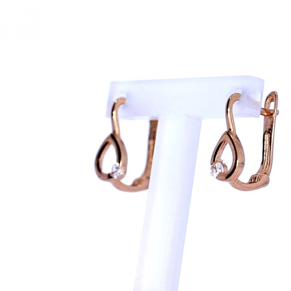 Gold earrings with zircon