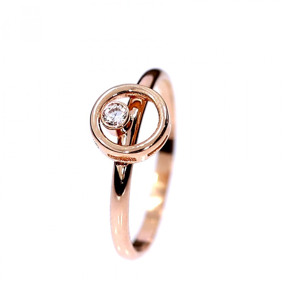 Golden ring with zircon