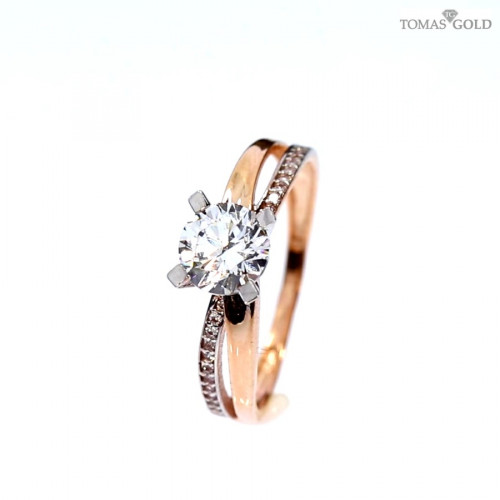 Золотое кольцо с цирконом