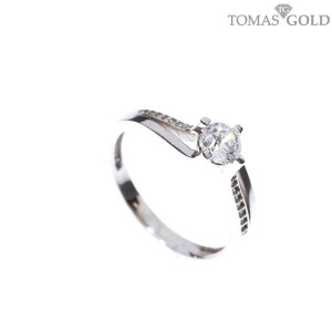 Золотое кольцо с цирконом