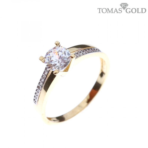 Gold ring with zircon