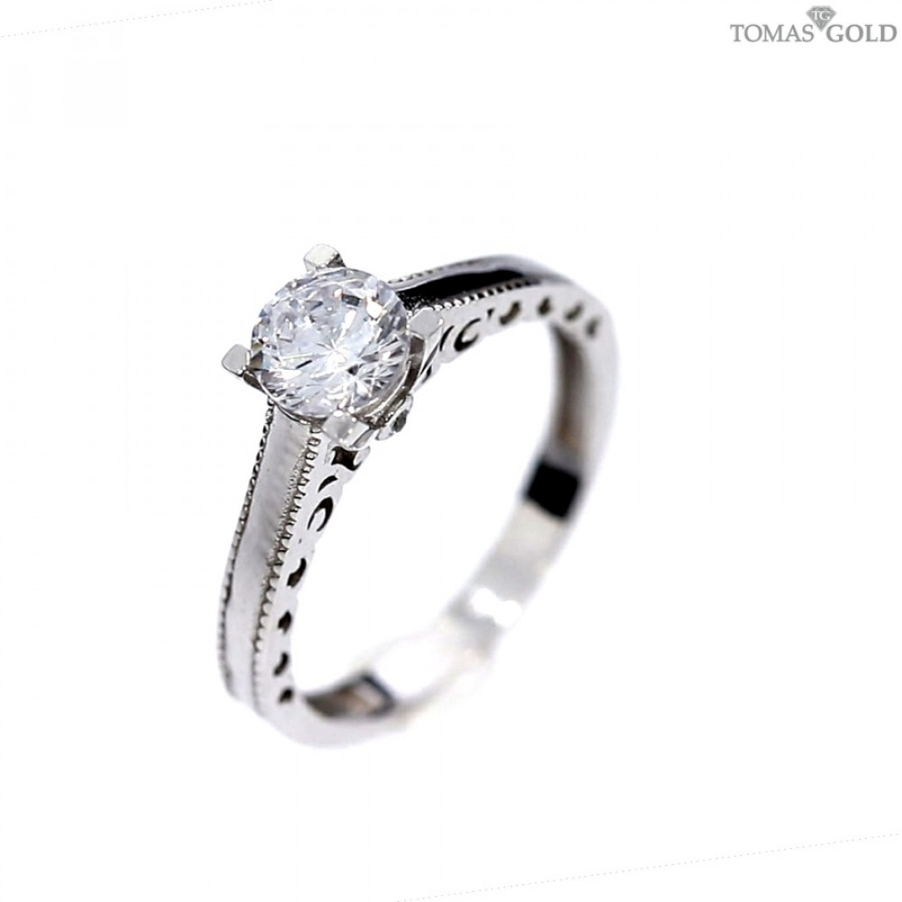 Золотое кольцо с цирконом