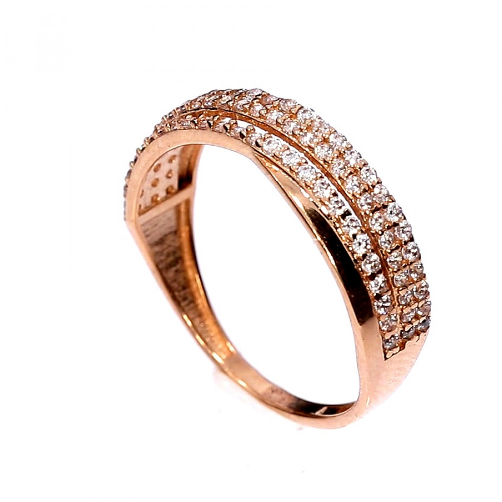 Golden ring with zircon