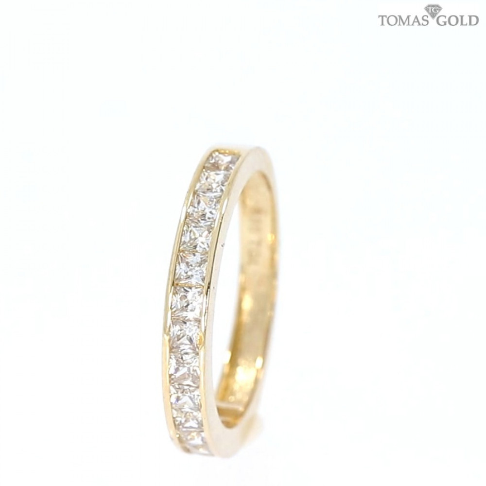 Золотое кольцо с цирконом