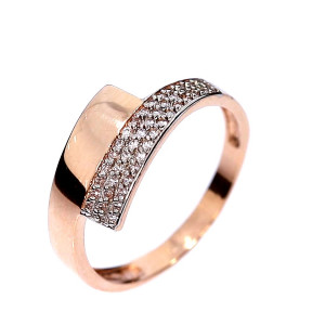 Kuldnesõrmus tsirkoonidega