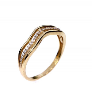 Kuldnesõrmus tsirkoonidega