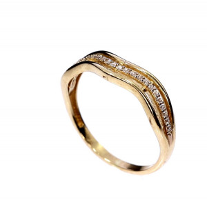 Kuldnesõrmus tsirkoonidega