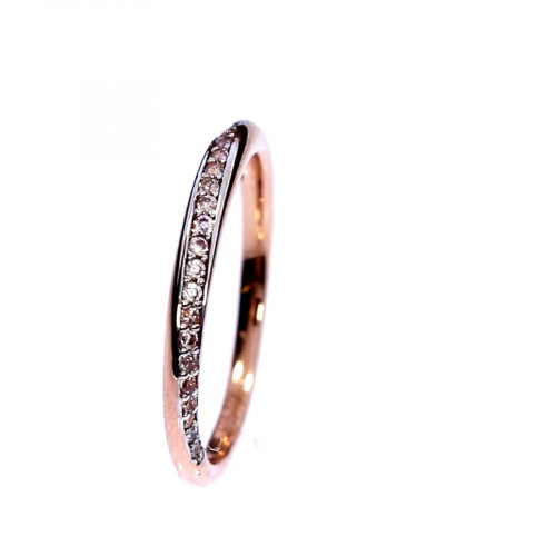 Kuldsõrmus tsirkoonidega