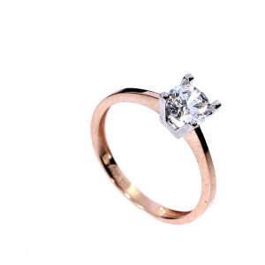 Golden ring with zircon